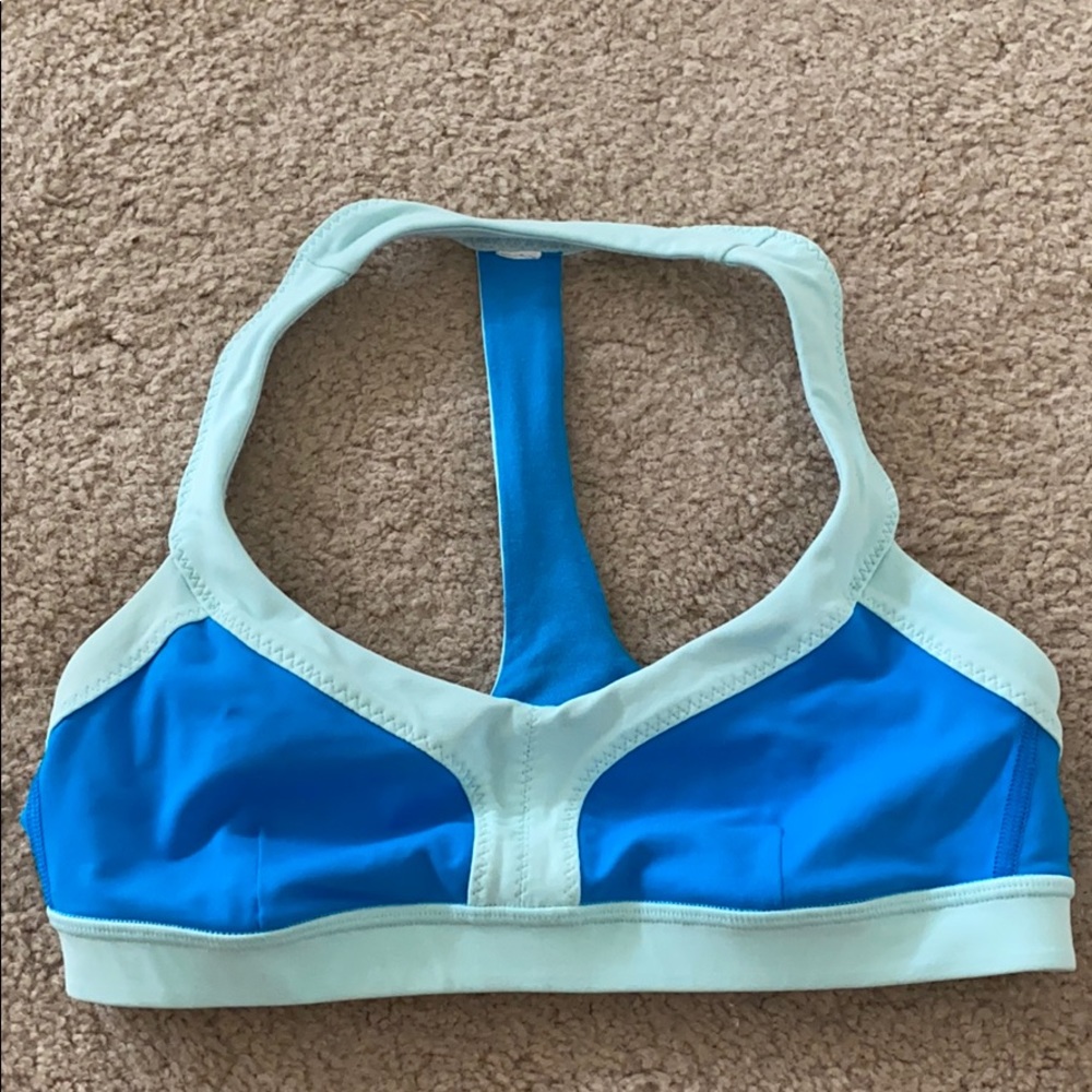 Lulu lemon sports bra